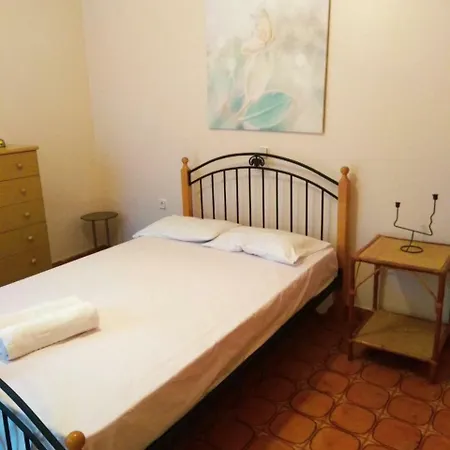 Neratza Beach Apartment